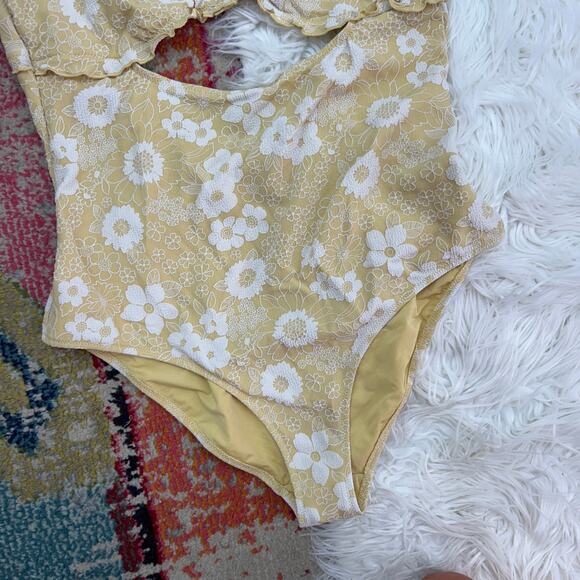 Aerie Yellow Flower Floral Halter Cut Out One Piece Full Coverage Swimsuit XL - Picture 5 of 6